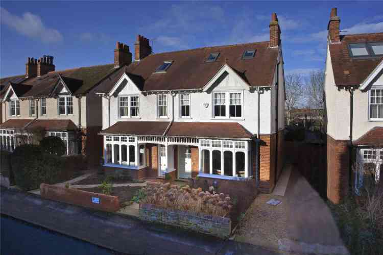 Edwardian semi-detached properties in Oxford