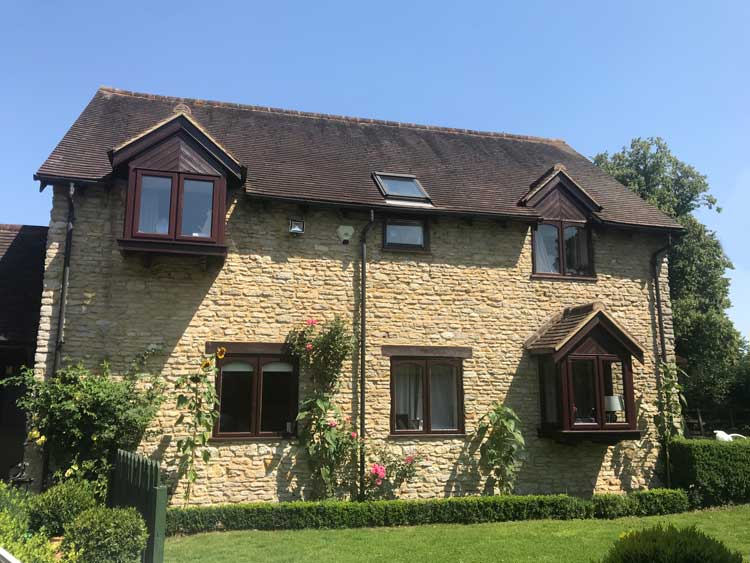 Modern barn conversion Oxfordshire